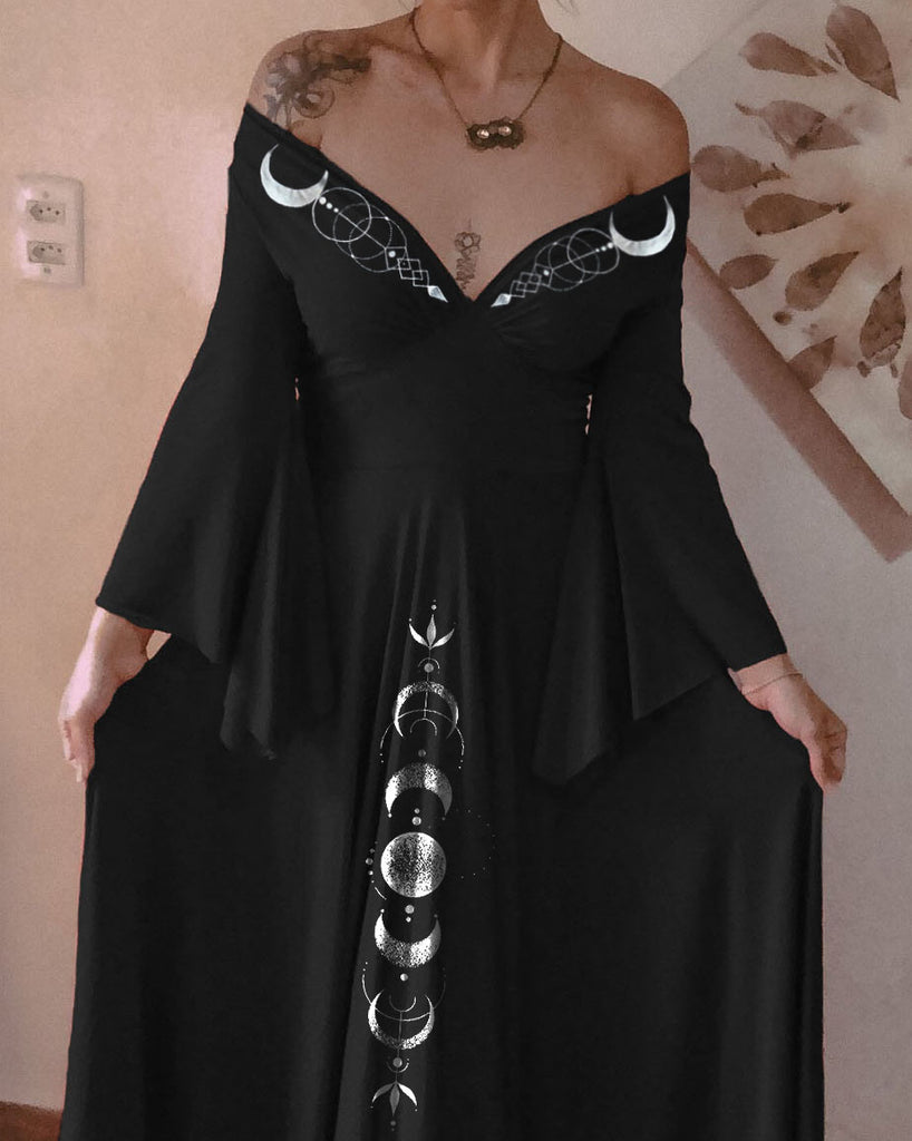 Mystic Sliver Moon Phase Printed Ruffle Sleeves Maxi Dress