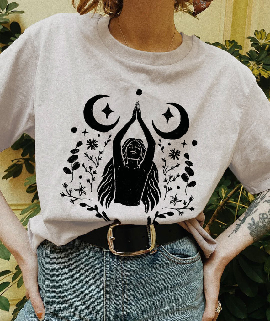 Moon Goddess Printed Casual Oversized T-shirt